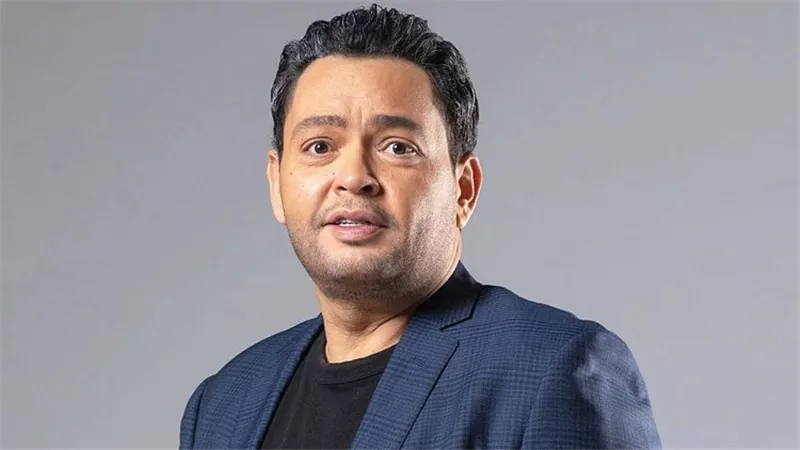 نهال عنبر تطمئن الجمهور على الحالة الصحية لـ أحمد رزق