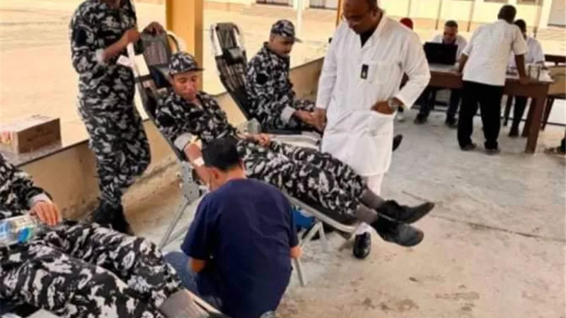 شارك فيها الضباط والافراد .. حملة للتبرع بالدم بمديرية أمن أسيوط