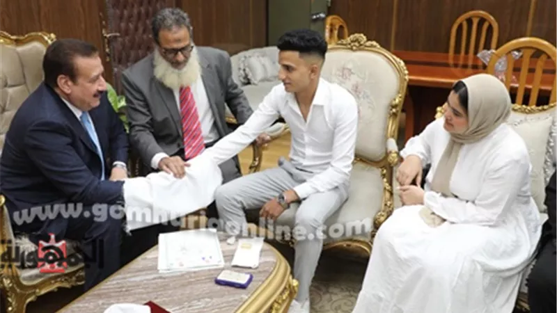 محافظ المنوفية وكيلاً لعروس الأيتام في عقد القران بالديوان العام