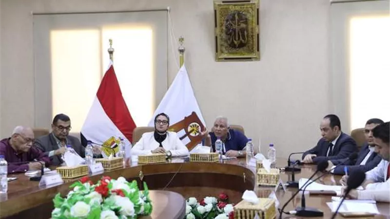 الزملوط يبحث تعزيز التعاون مع 