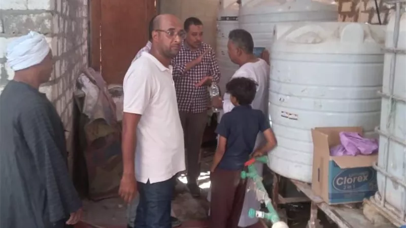 تموين قنا تضبط مصنع خل وكلور بدون ترخيص