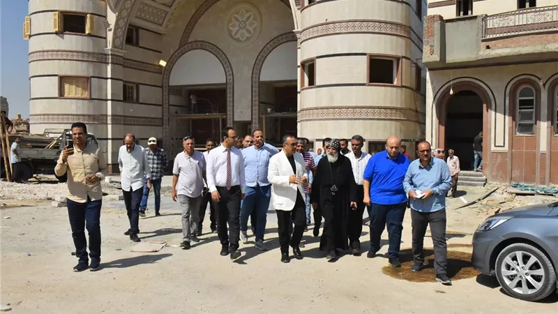 محافظ أسيوط يتفقد دير العذراء بدرنكة