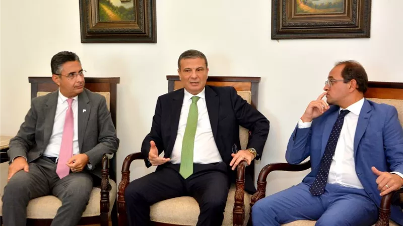 وزراء الزراعة والتموين والمالية يبحثون دراسة أسعار المحاصيل الاستراتيجية