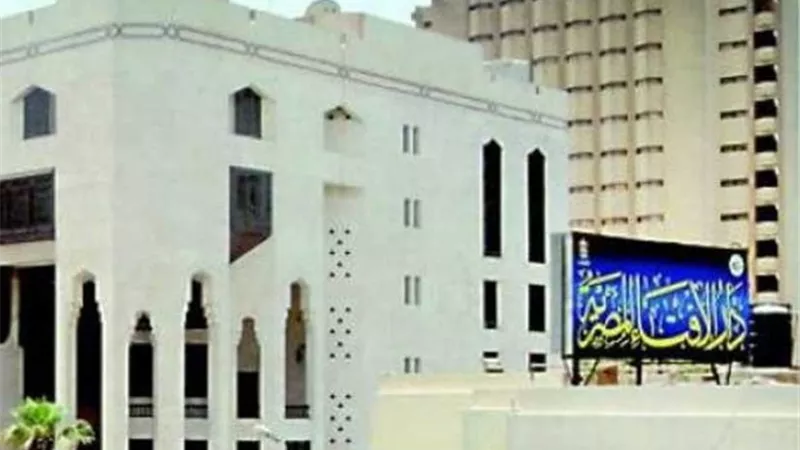 حكم زيارة الحائض للقبور