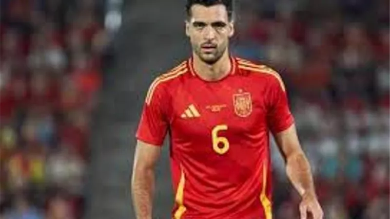 أرسنال يقترب من نجم منتخب إسبانيا