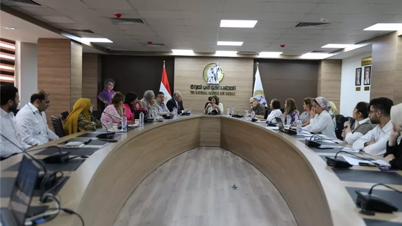 قومي المرأة وروتاري مصر يبحثان التعاون