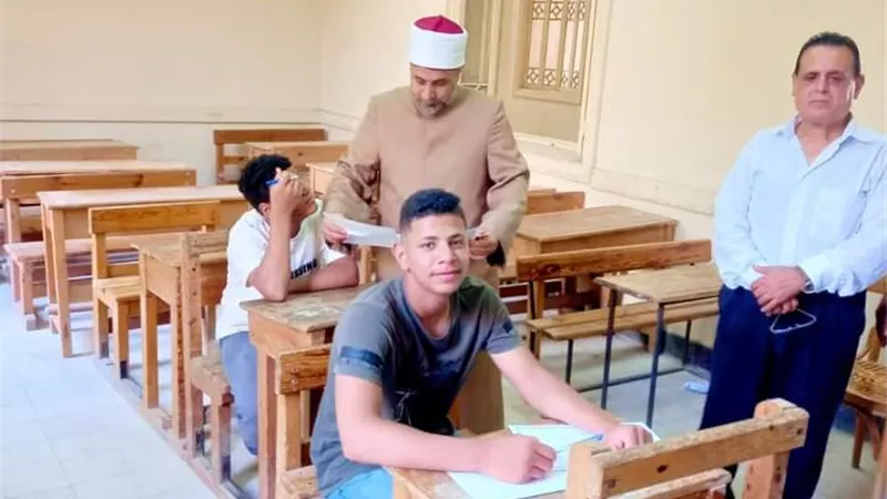ختام امتحانات النقل الثانوى بمعاهد الشرقية الأزهرية