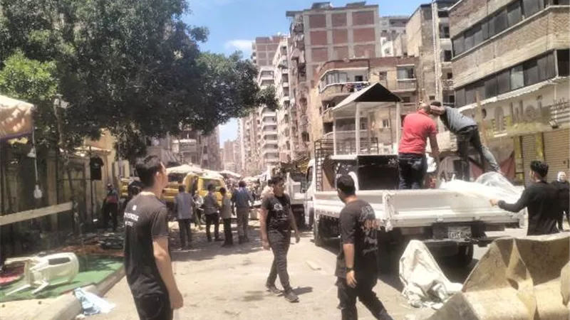 تعاون المواطنين فى دعم جهود الحى تسفر عن رفع 345 حالة اشغال