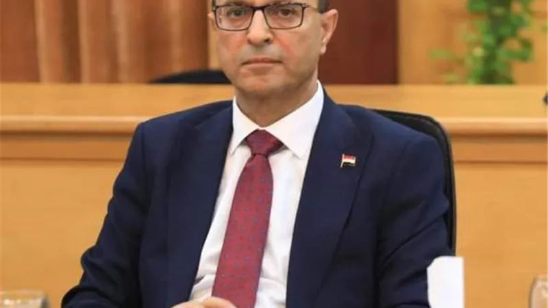 رئيس جامعة أسيوط يصدر تكليف الكحكى للقيام بأعمال عميد التربية