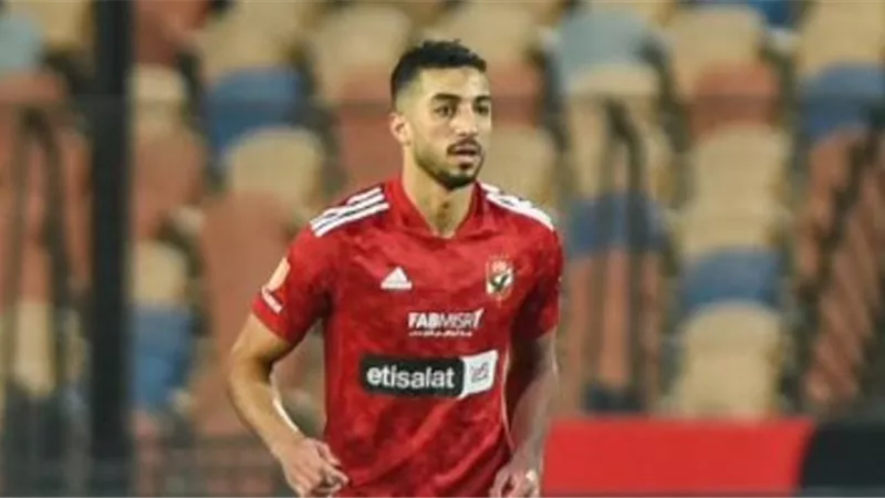 أول رد من الأهلى على عرض نيس الفرنسي لضم عبد المنعم