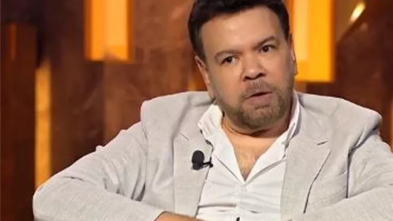 خالد عجاج عن مشاركته بحفل كاسيت 90 : 