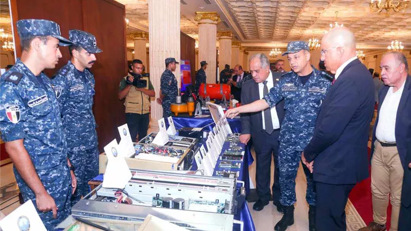 القوات المسلحة تنظم معرضاً لدعم التصنيع المحلى لمستلزمات القطع البحرية