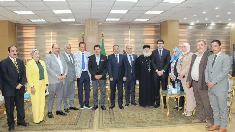 انطلاق فعاليات صالون 30 يونيو بالشرقية
