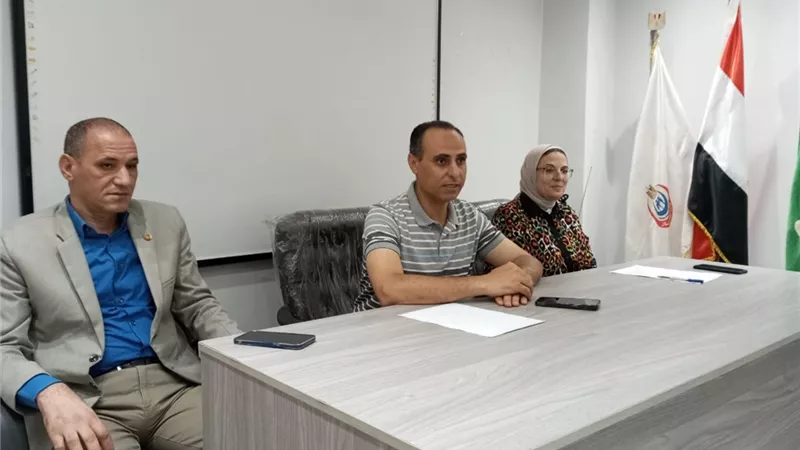 وكيل صحةالشرقية يلتقي رؤساء أقسام النساء والتوليد