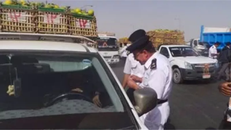 حالات سحب رخصة قيادة المركبة.. تعرف عليها