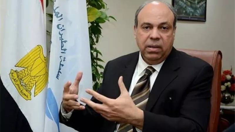 وزير الطيران : لا يوجد ما يسمي ببيع اصول الدولة