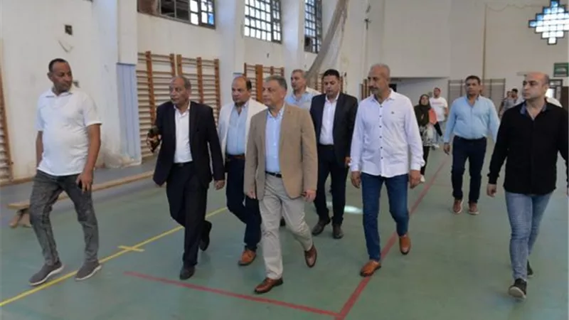 محافظ الإسماعيلية يوجه شاطئ التعاون والقرية الأوليمبية..صور