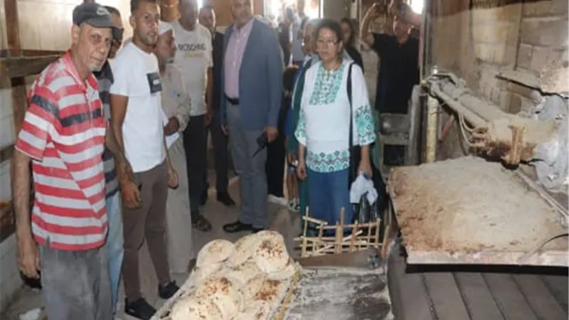 محافظ القليوبية يوجه بتحسين جودة الخبز وتقديمه للمواطنين بشكل لائق