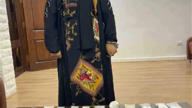 سقوط أكبر تاجرة آيس وحشيش ببنها