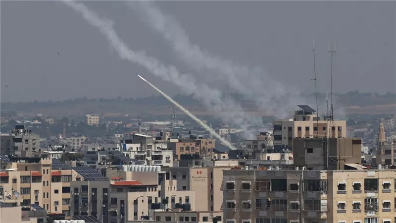جيش الاحتلال: رصدنا 15 صاروخا أطلقت من غزة واعترضنا بعضها