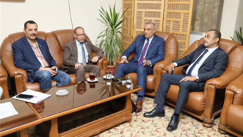جامعة القناة تستضيف اللواء احمد الجيزاوي بمعسكر إعداد القادة