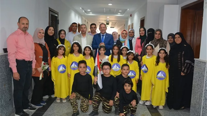 رئيس جامعة دمياط يفتتح البرنامج التدريبي لإدارة الموهوبين