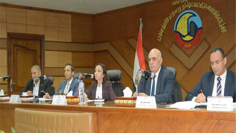 الموافقة على 5 مشاريع استثمارية بتكلفة 168 مليون جنية بالبحيرة