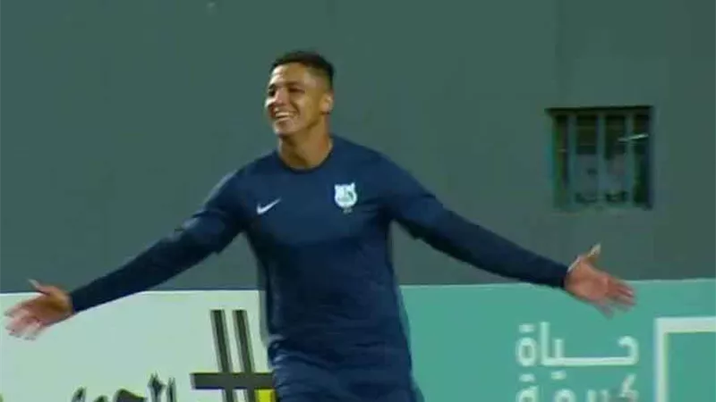 أوفا يسجل الهدف الاول لانبى فى شباك الزمالك