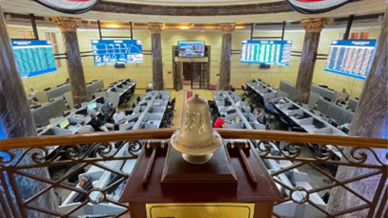 البورصة تسترد 27 مليار جنيه من خسائرها في التعاملات الصباحية