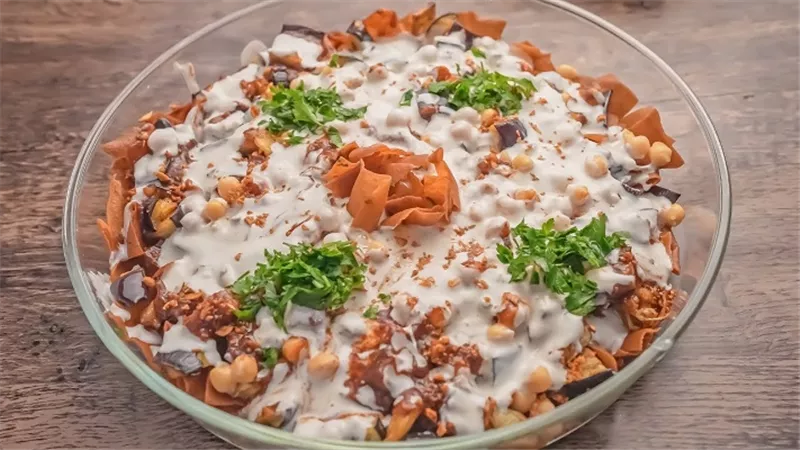 طريقة عمل فتة الباذنجان بالزبادي