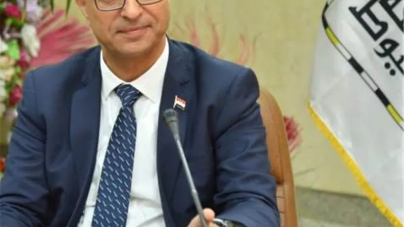 المنشاوي: الجامعة تطلق برامج مهنية جديدة بكليتيّ التجارة والزراعة