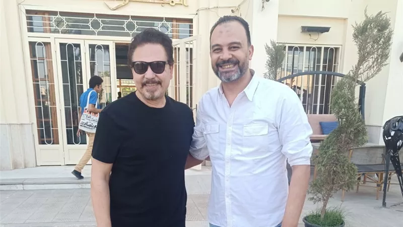 محمد رياض لـ الجمهورية أونلاين: راضٍ عن مهرجان المسرح المصري.. وتكريم الفنانين في حياتهم أفضل