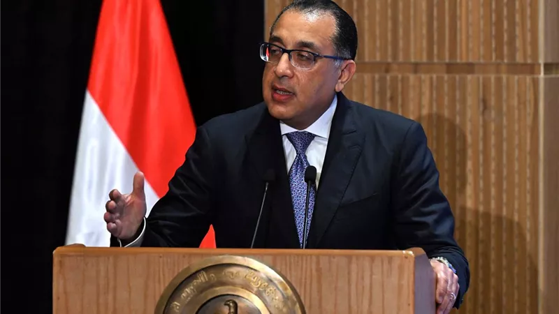 رئيس الوزراء يؤكد أهمية دور حياة كريمة في تطوير الريف المصري