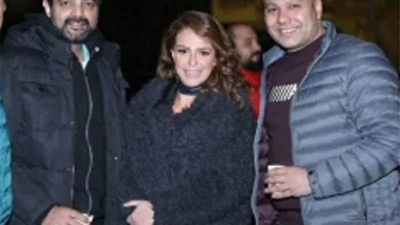 عمرو محمود ياسين يكشف عن موقف جمعه بالراحل محمود كمال