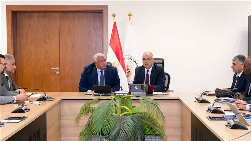 الري:لا تهاون مع أى مخالفات سحب مياه الآبار