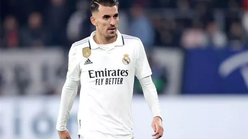 سيبايوس يحسم مستقبله مع ريال مدريد