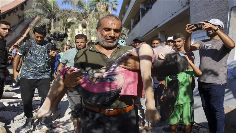 قتلى وجرحى بقصف إسرائيلي استهدف عدة مناطق في غزة