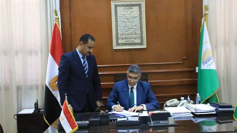 محافظ الجيزة يعتمد نتيجة الدور الثانى للإعدادية بنسبة نجاح 86.74%