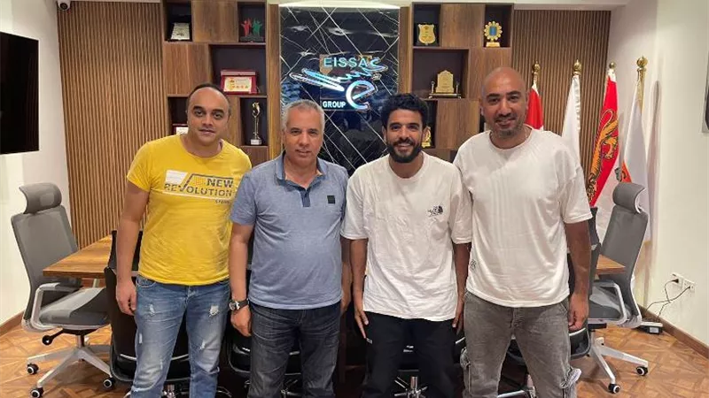 السكة الحديد يتعاقد مع حجاج عويس لمدة موسمين