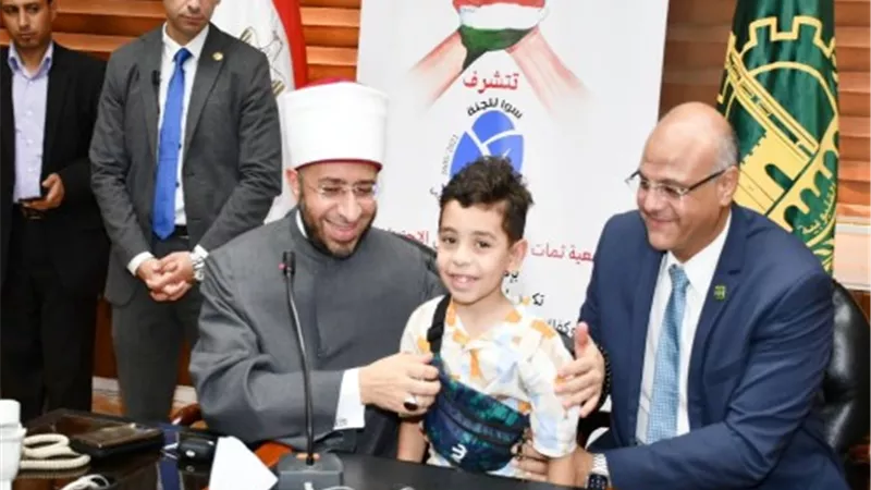 وزير الأوقاف يشيد بجهود محافظة القليوبية في خدمة أهل فلسطين