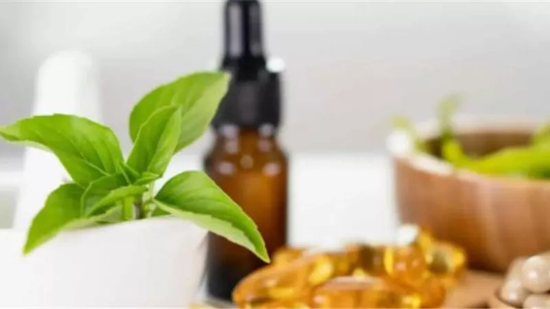 دراسة .. علاجات عشبية شائعة تهدد صحة الكبد