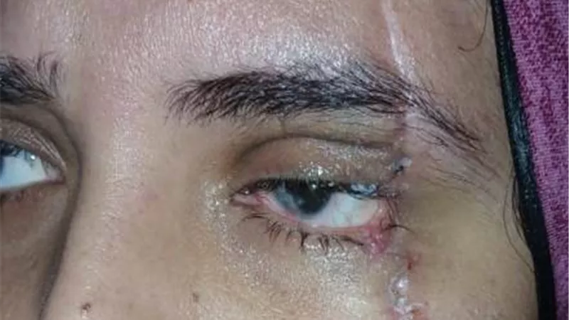 ايناس تستغيث