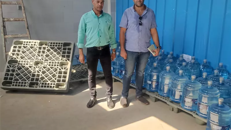 تموين أسيوط يتمكن من ضبط مصنع تعبئة مياة معدنيه غير مرخص