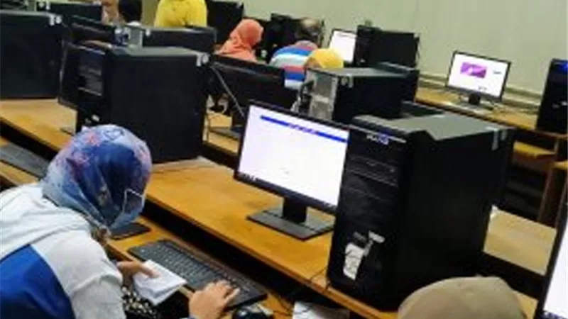 لطلاب علمي علوم .. كليات تقبل من 50% .. التفاصيل