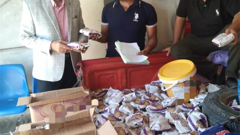 صحة البحيرة شنت حملة على محال شبراخيت وابو حمص.. صور