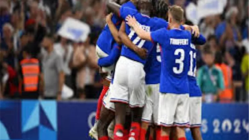 أولمبياد باريس 2024.. بدلاء منتخب فرنسا امام اسبانيا