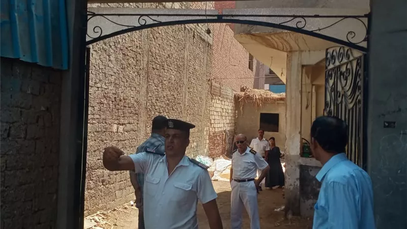 تنفيذ 10 قرار ات ازالة تعديات بالبناء ب3 مراكز بالبحيرة