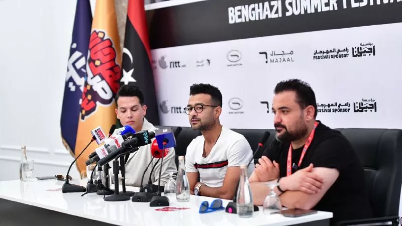 هيثم شاكر : سعيد بالتواجد في بنغازي ومطلع على الثقافة الليبية