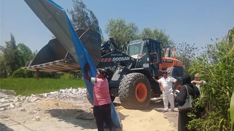 محافظ الغربية: إزالة ٦٣حالة بناء مخالف وتعدي على الأراضي الزراعية