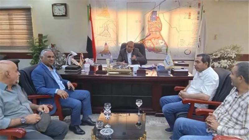 رئيس جهاز سوهاج الجديدة نبأ سار بشأن ملف المواصلات.. بالصور